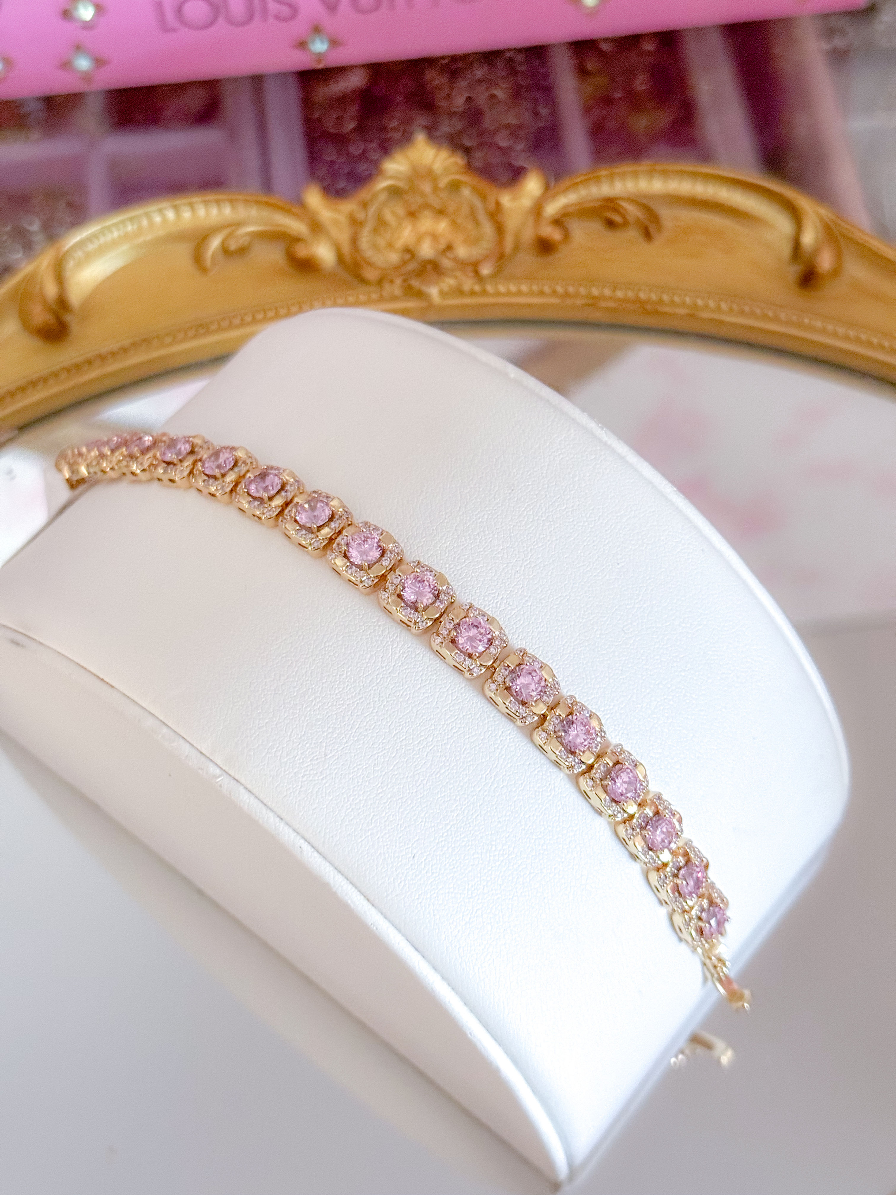 Glamorous pink diamond 