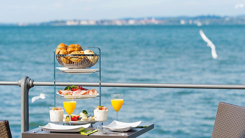 Frühstück_Eispavillon_am_See.jpeg