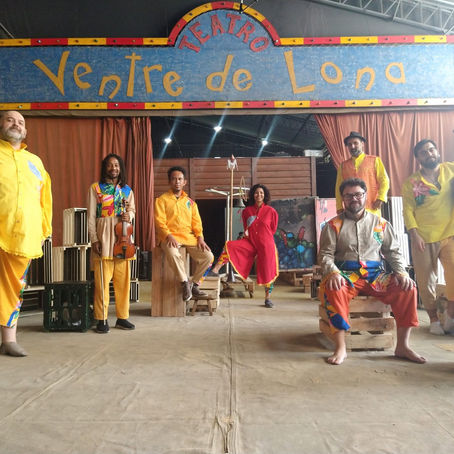 Grupo Pombas Urbanas estreia espetáculo “Florilégio” no Centro Cultural Arte em Construção