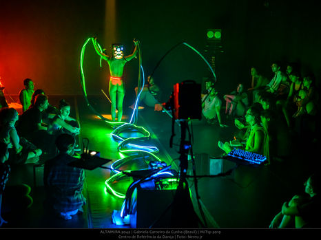 Espetáculo "Altamira 2042" estreia temporada no Sesc Avenida Paulista