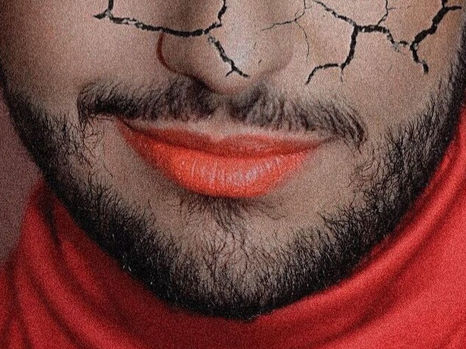 Daniel Belizário estreia o espetáculo "Paixão e Outras Formas de Se Viver Uma Tragédia"