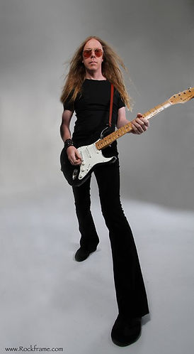 Guitarist Ed Mundell stoner Rock God