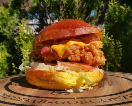 Spicy Chicken Burger image