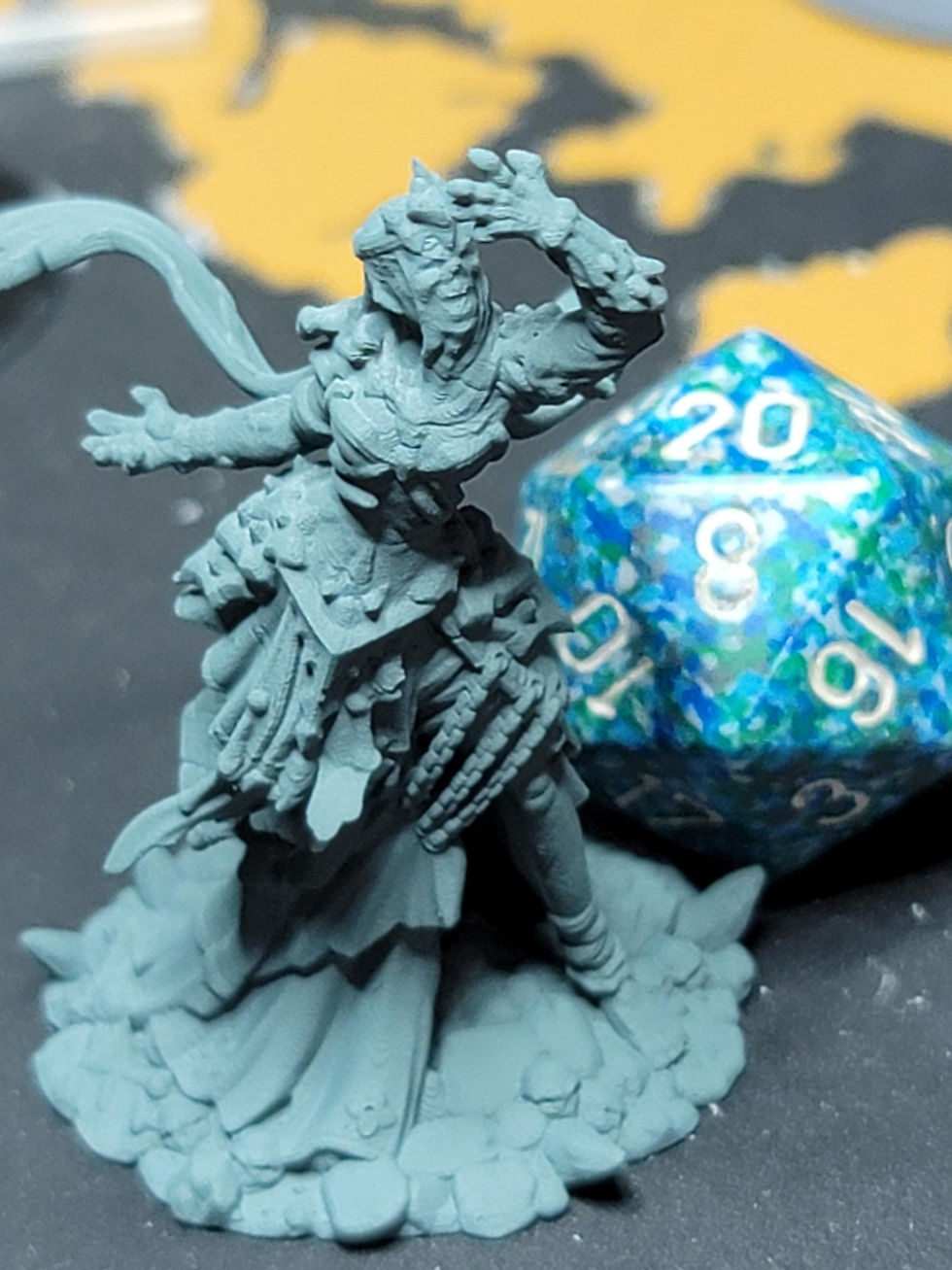 Thumbnail: Queen of the Undying | Tabletop RPG | Undead | RPG | 32mm | Cast n Play