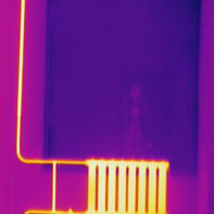 усуненню основних проблемних зон (де відбуваються тепловтрати) - а саме зміна застарілих дерев'яних віконних рам на нові склопакети,  зміна малоефективних тамбурів і вхідних дверей в корпусах університету, також почалися роботи по виправленню інших позначених в звіті недоліків пов'язаних з підвищенням енергоефективності будівель.

