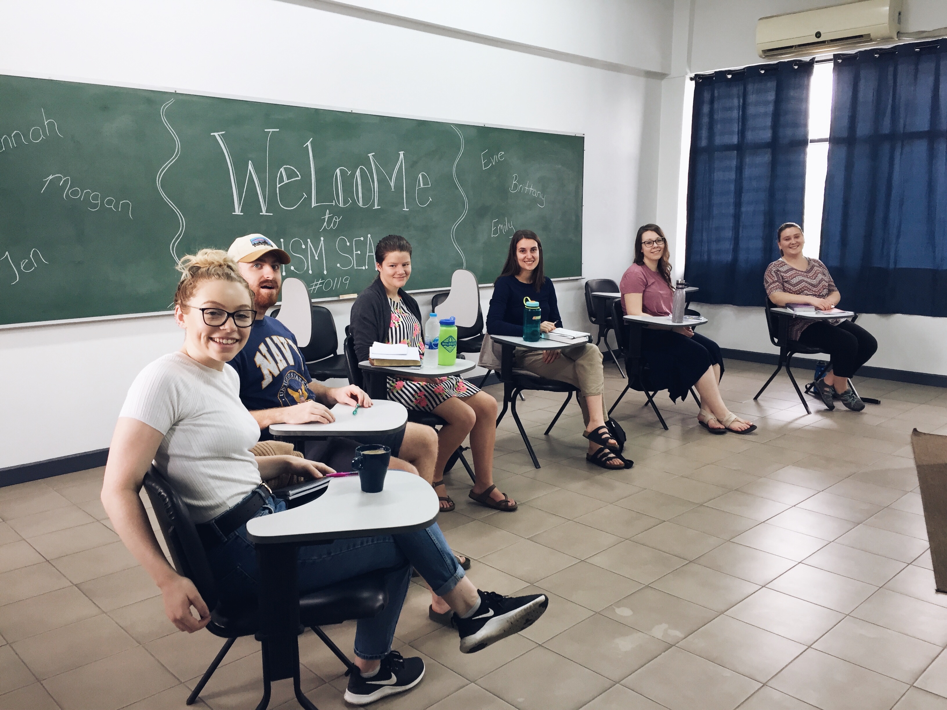 37FBDD52-7CA7-43B0-AC46-8675D174CBBC