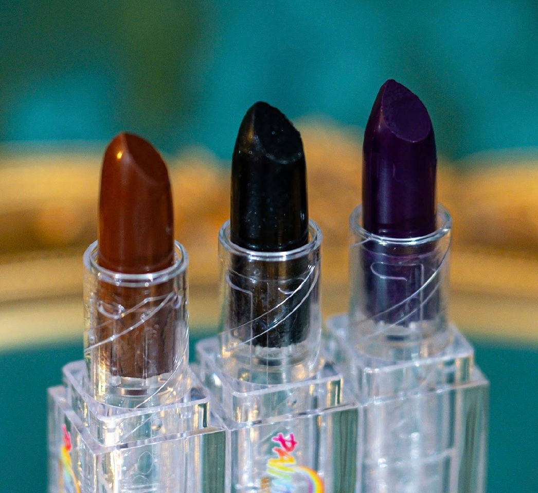 “Paint Me Matt” Grown & Sexy Lipstick Collection