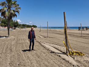 El Ayuntamiento adecua la zona deportiva lúdico-recreativa de la playa del Fortí