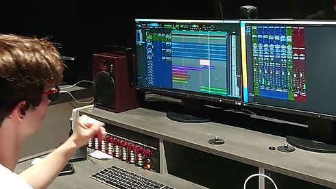 2025-Studio_edited.jpg