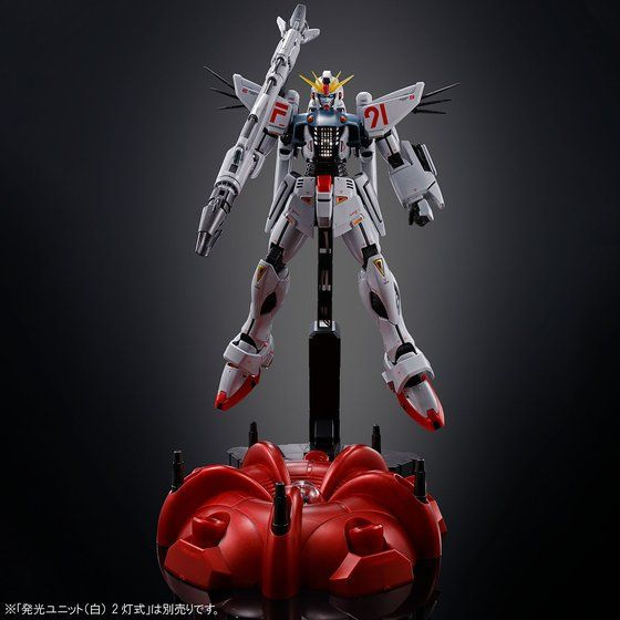 Miniaturbild: Bandai MG 1/100 Gundam F91 Ver.2.0 (Titanium Finish) Japan version