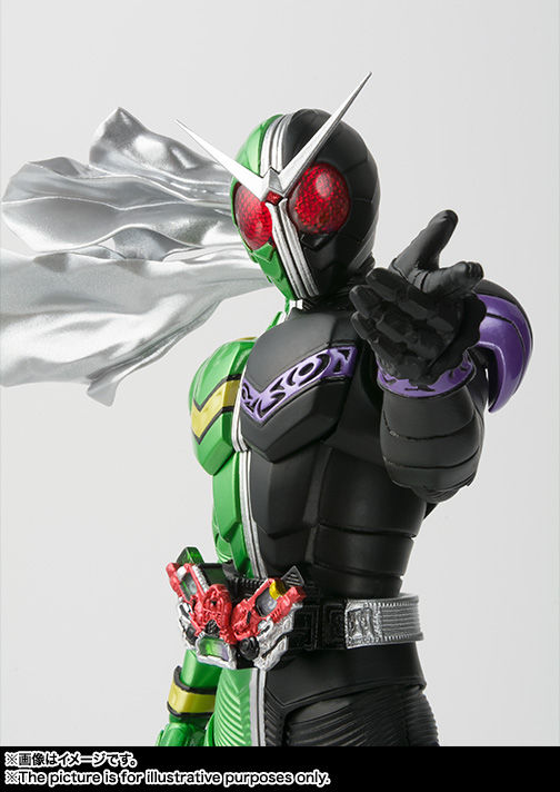 サムネイル： S.H.Figuarts (SHINKOCCHOUSEIHOU) Kamen Rider Double Cyclone Joker Japan version