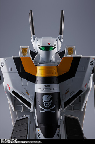 DX Chogokin First Limited Edition VF-1S Valkyrie Roy Focker