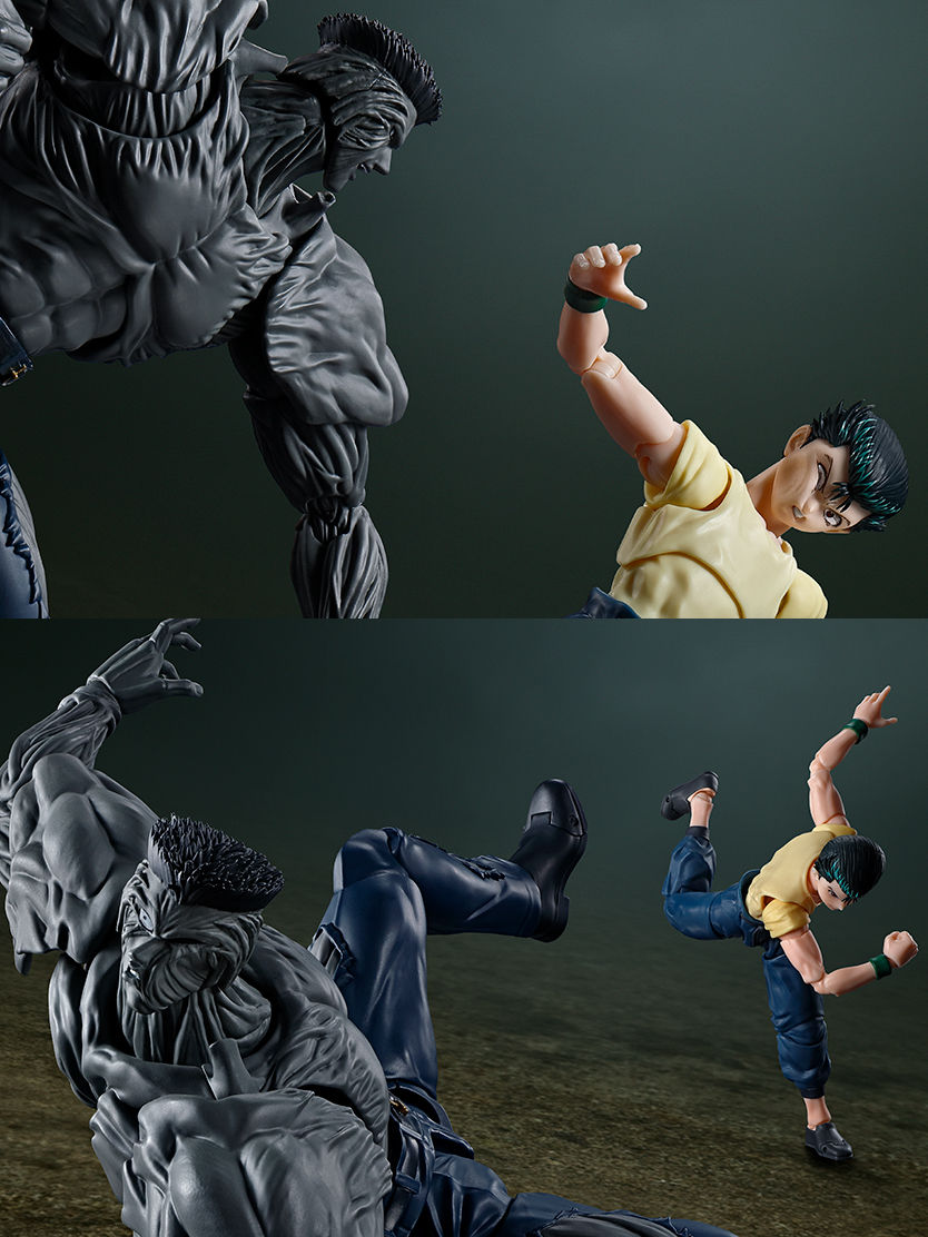 Thumbnail: Bandai S.H.Figuarts Younger Toguro 100% Japan version