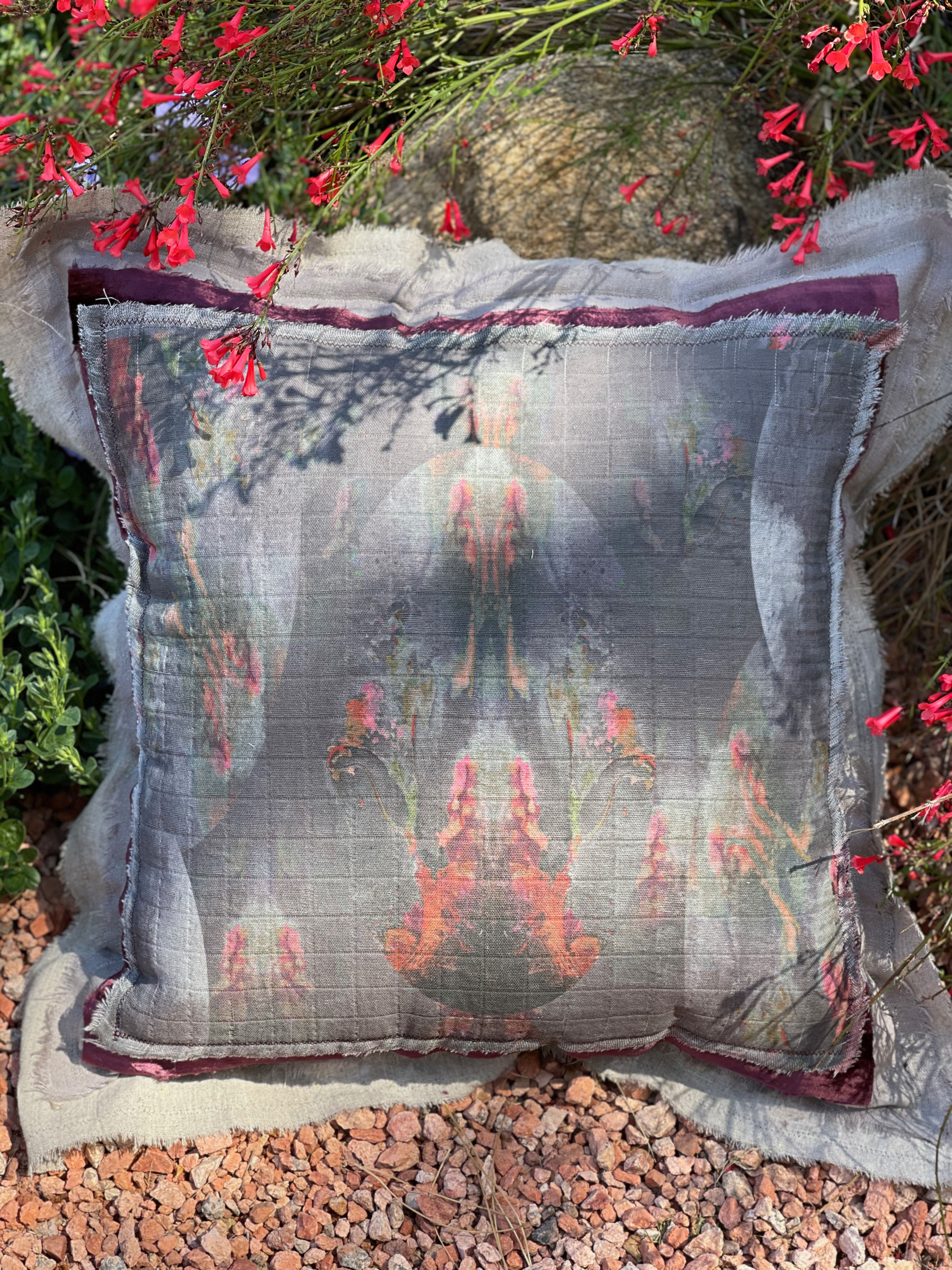 Ether Spirit Ruby Gauze and Linen Spirit Pillow-Eggplant silk velvet