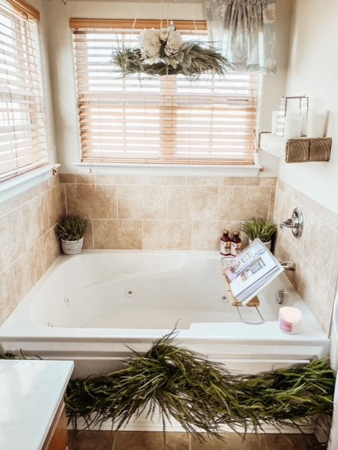 Sharing helpful spa tips for your master bath.