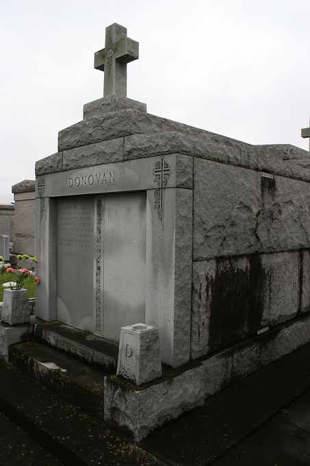 New Orleans cemetery repair cleaning painting tomb restoration