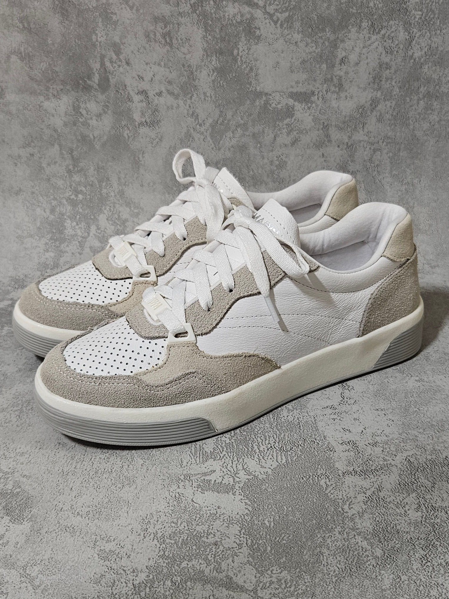 Tênis Marina Mello (último par 39)