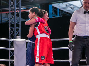 Compétitions de boxe : rejoignez la communauté de Boxing GirlsBokswedstrijden: sluit je aan bij de gemeenschap van Boxing Girls