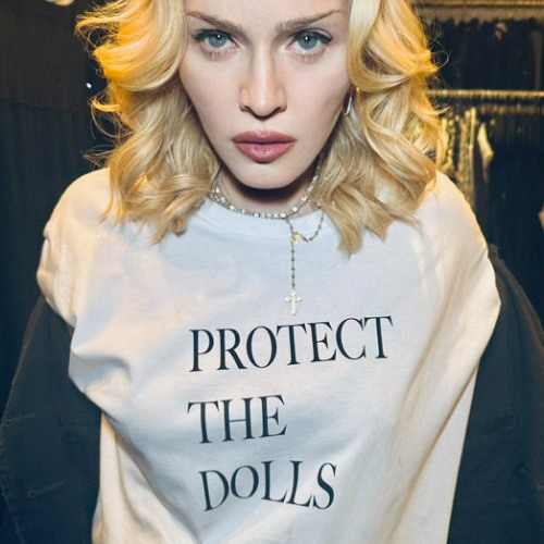 Des femmes qui donnent du pouvoir aux hommes ? : Madonna - Protect the Dolls