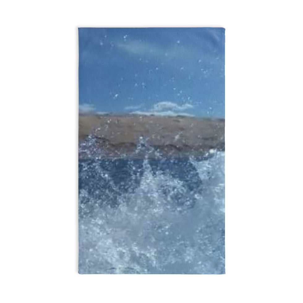 Lake Superior Splash Hand Towel
