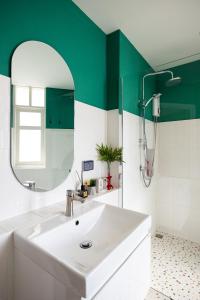 Belivin’99 Residence Chinatown