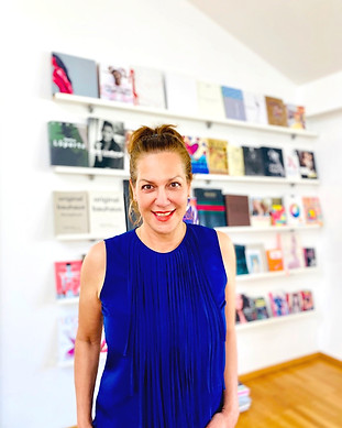 Unsere Msterclass zum Fashion Stylist und Personal Shopper wird von erfahrenen Dozentinnen durchgeführt..
