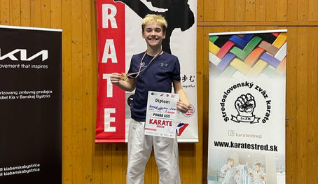 Pohár Strednej športovej školy v Banskej Bystrici aj s účasťou #karatecity.