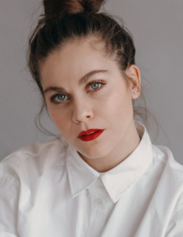 ANA DEL TORO