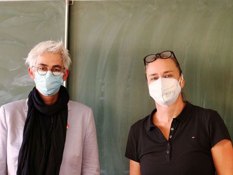 Ulle Schauws besucht die Albert-Schweitzer-Schule