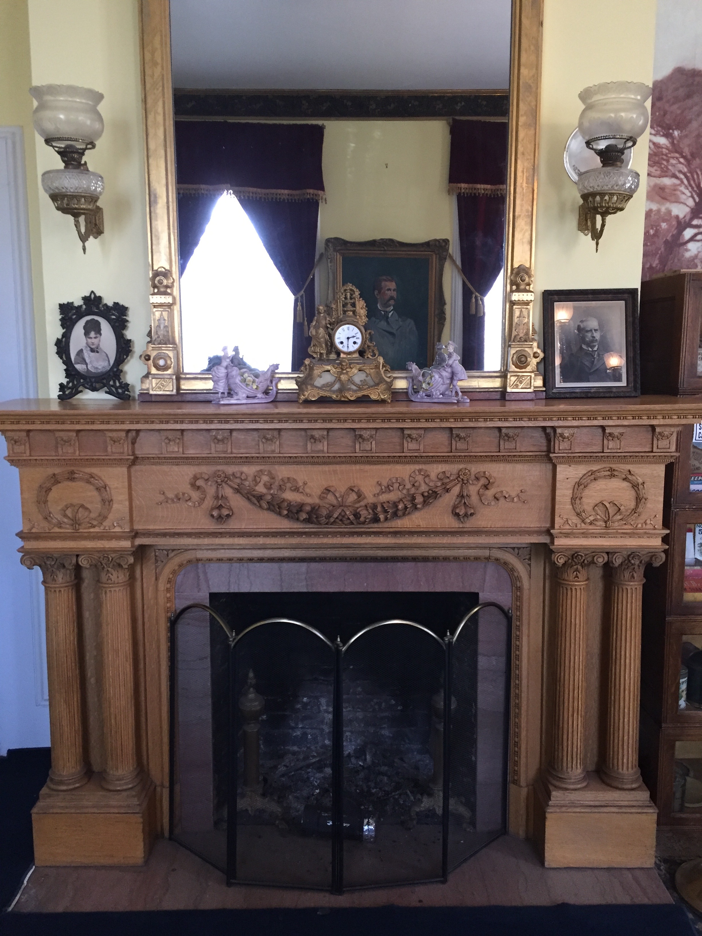 Parlor Mantle