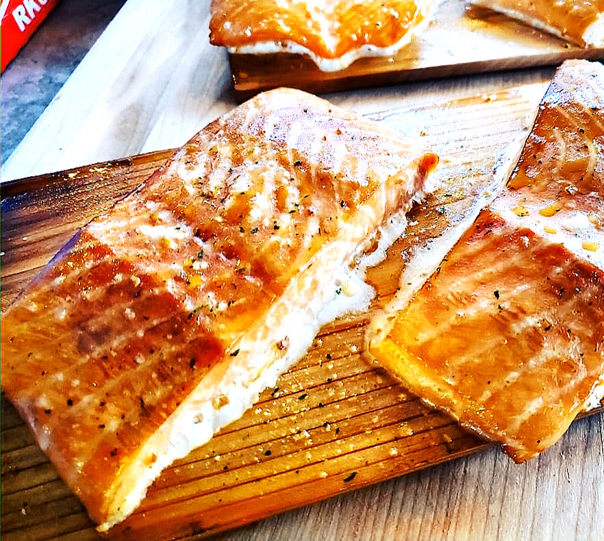 cedar plank smoke salmon