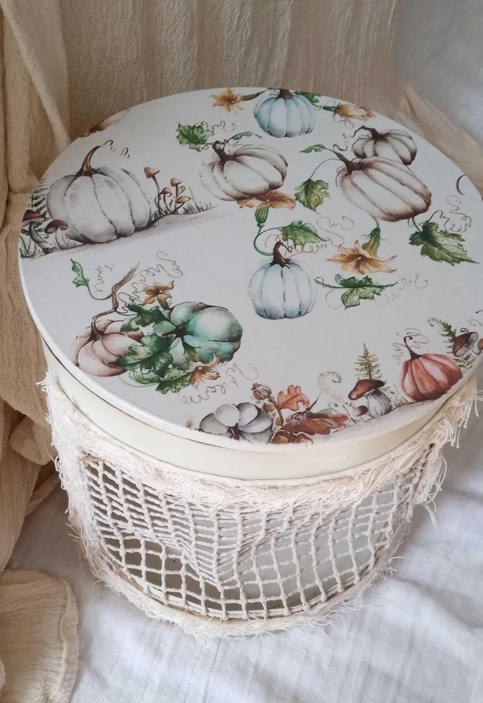 LATA DE GUARDADO CALADA