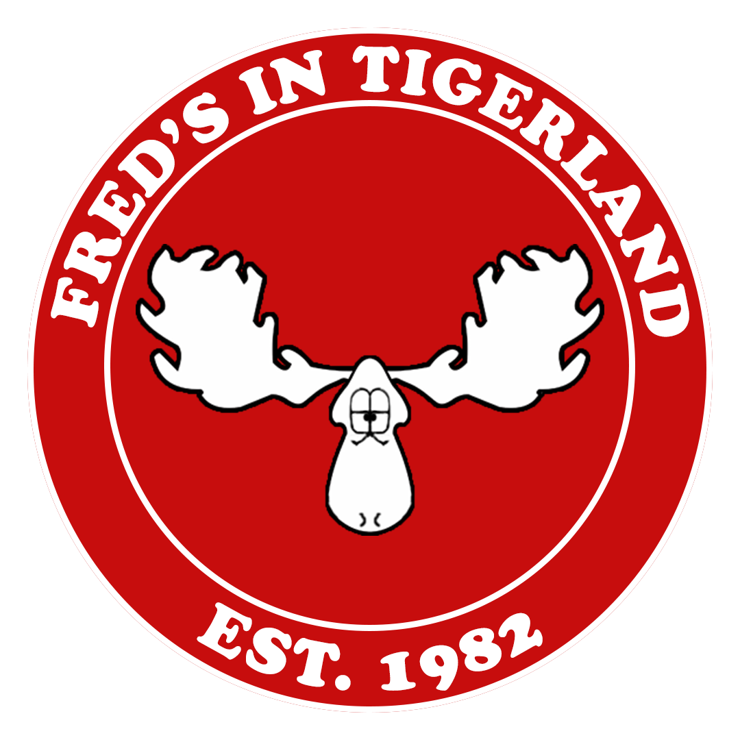 freds bar home