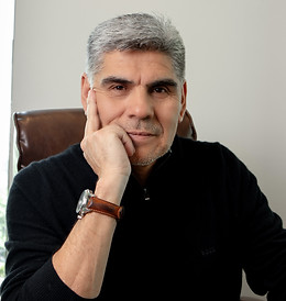 Dr. Gerardo Pinto, Cirujano Digestivo