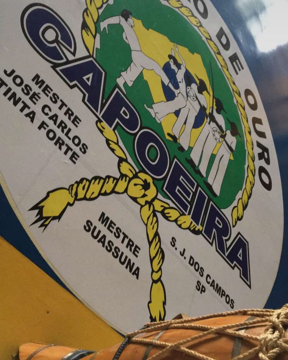 Logo Cordão de Ouro