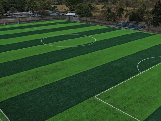 Vice Ministro de Deportes supervisa avances de proyectos deportivos en El Paraíso