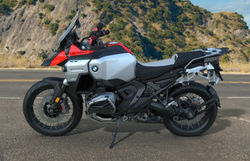 R1300GSA レーシングレッド