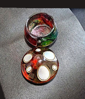Thumbnail: Resin Mushroom Jar