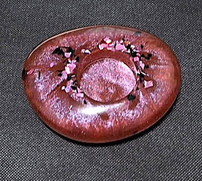 Thumbnail: Pebble Tealight Candle Holder