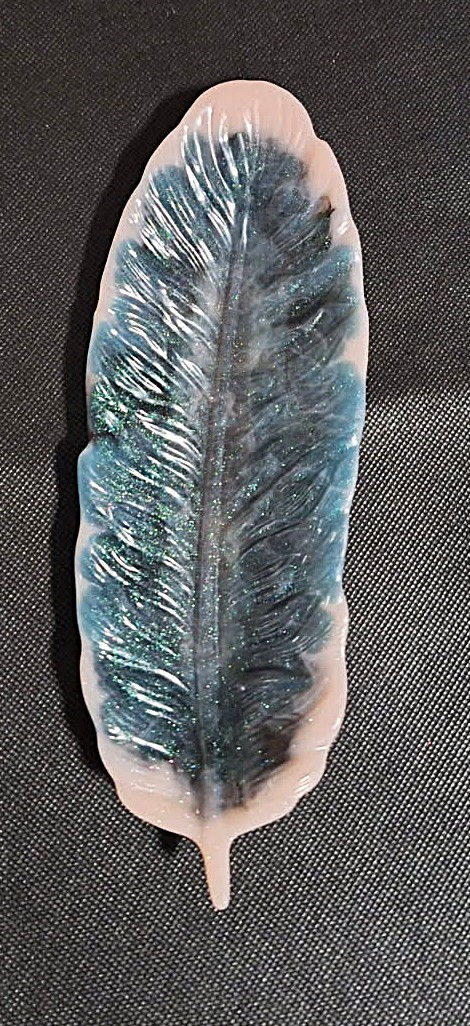 Thumbnail: Resin Feather Tray