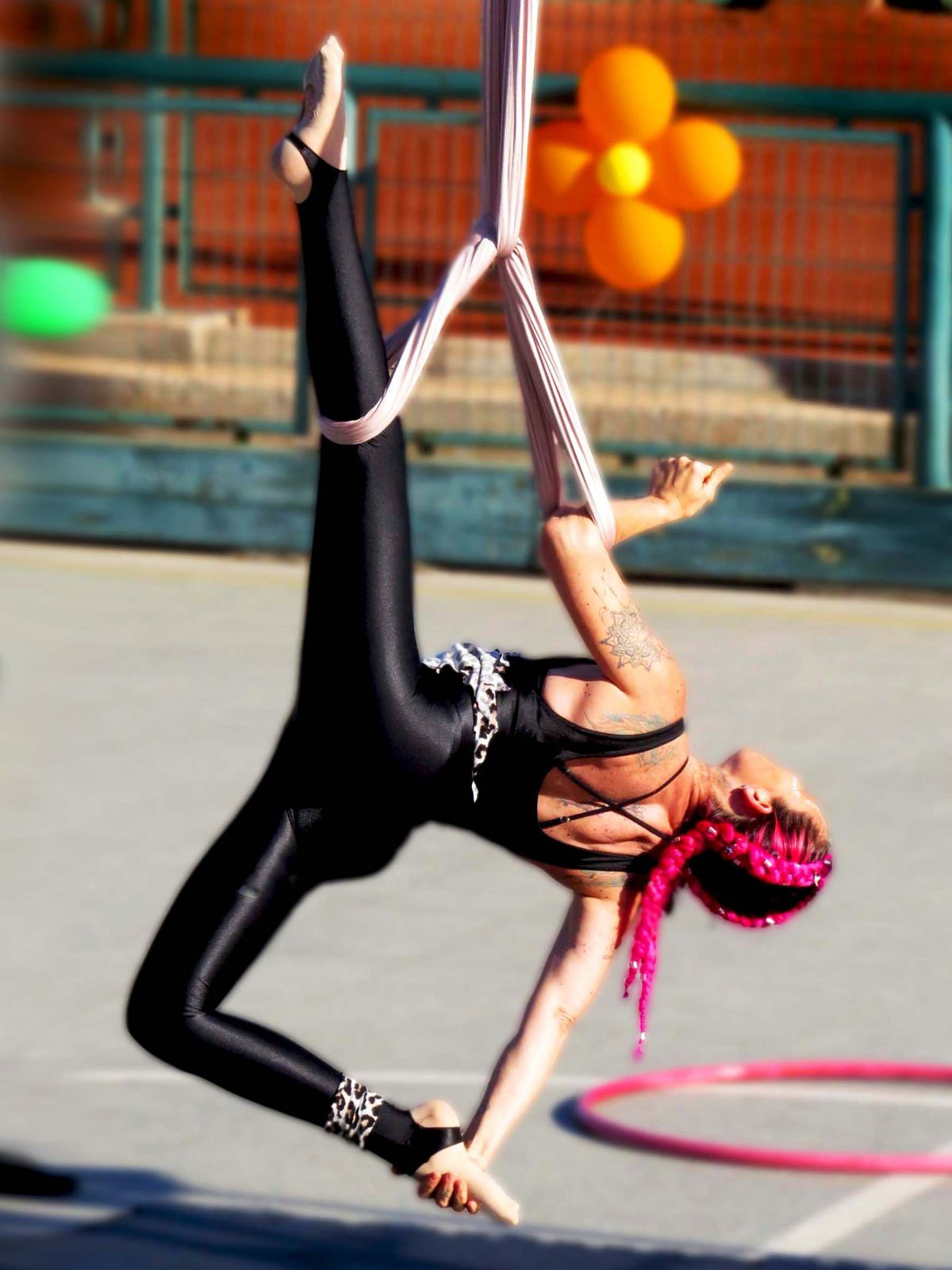 Aerial yoga plan 4 clases