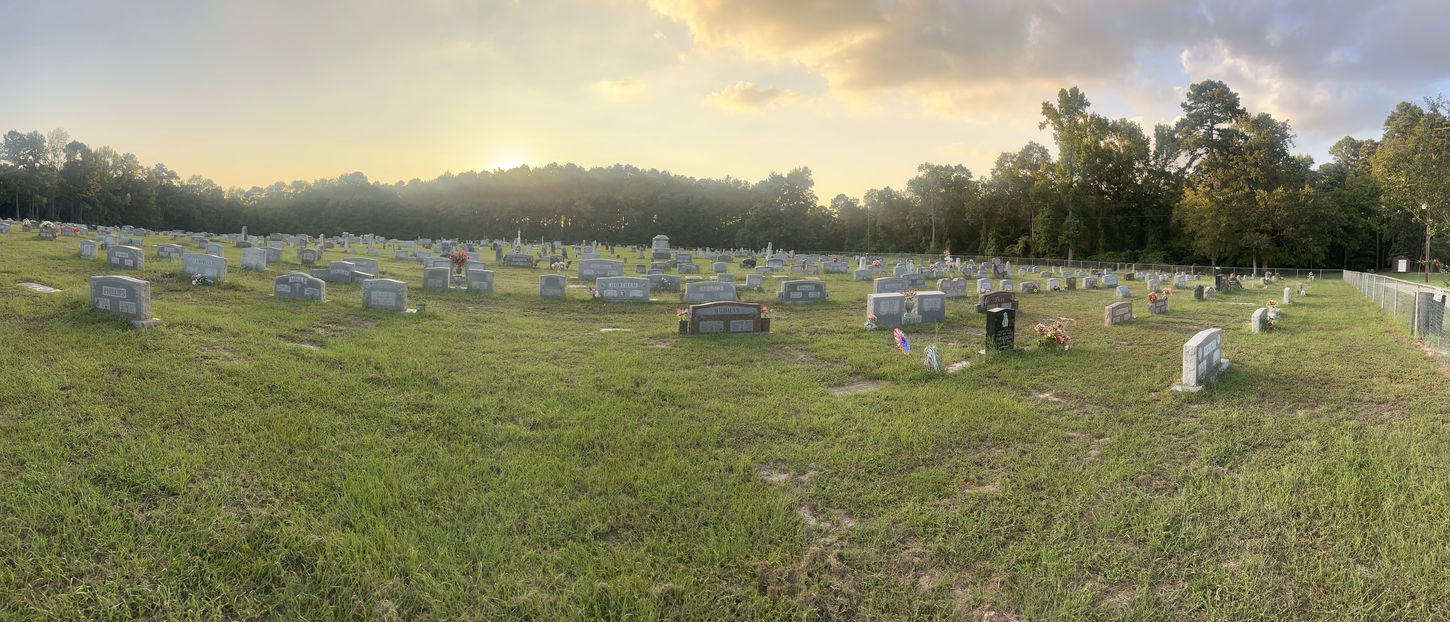 Panoramic photo of grave sites 