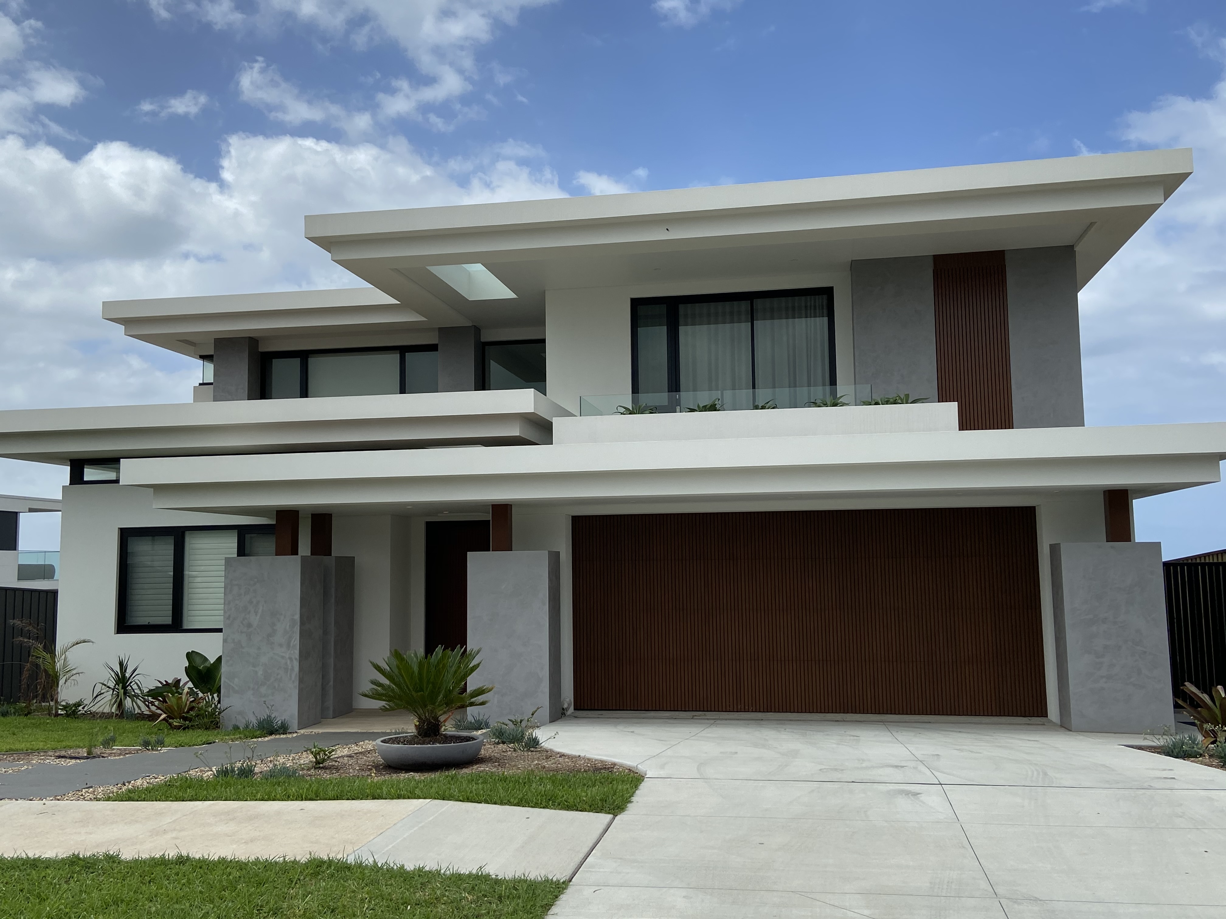 Two-storey residence at Greenhills Beach