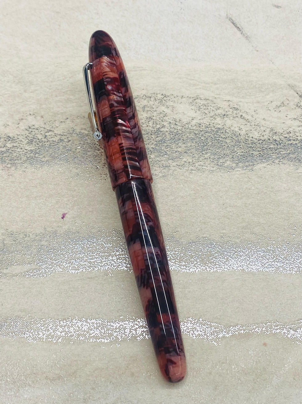 थंबनेल: Vazir Meteor Shower Cellulose Acetate -sienna