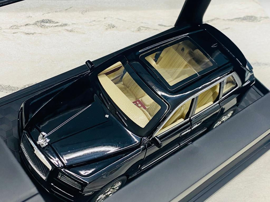 Desk Accessory: Scale Model RR cullinan
