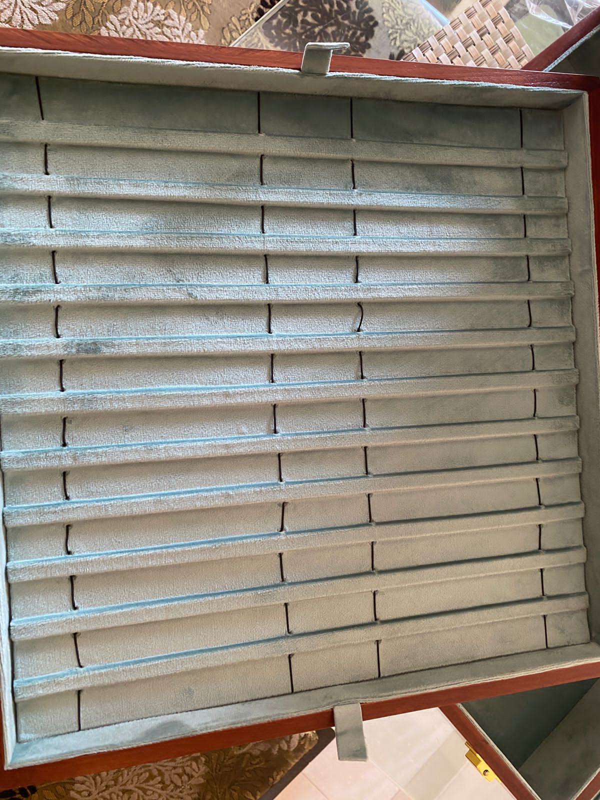 Vazir Collectors Box
