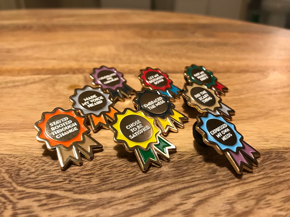 Thumbnail: Enneagram SEVEN "Enneaward" Pin