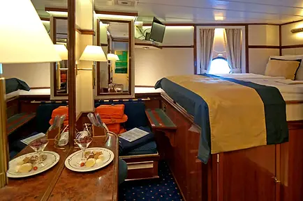 Mistral Prestige Suite.jpg