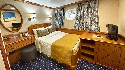 Mistral Prestige Suite.jpg