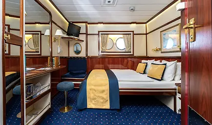 Mistral Prestige Suite.jpg